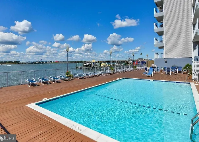 210 Worchester St #405 Apartment *